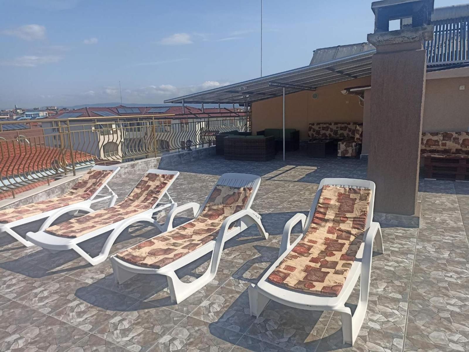 רבדה Krasi Hotel מראה חיצוני תמונה