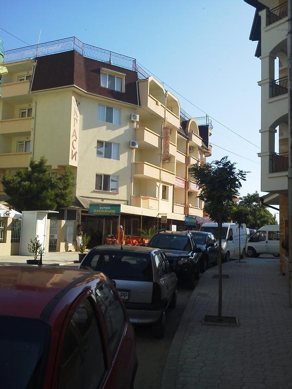 רבדה Krasi Hotel מראה חיצוני תמונה