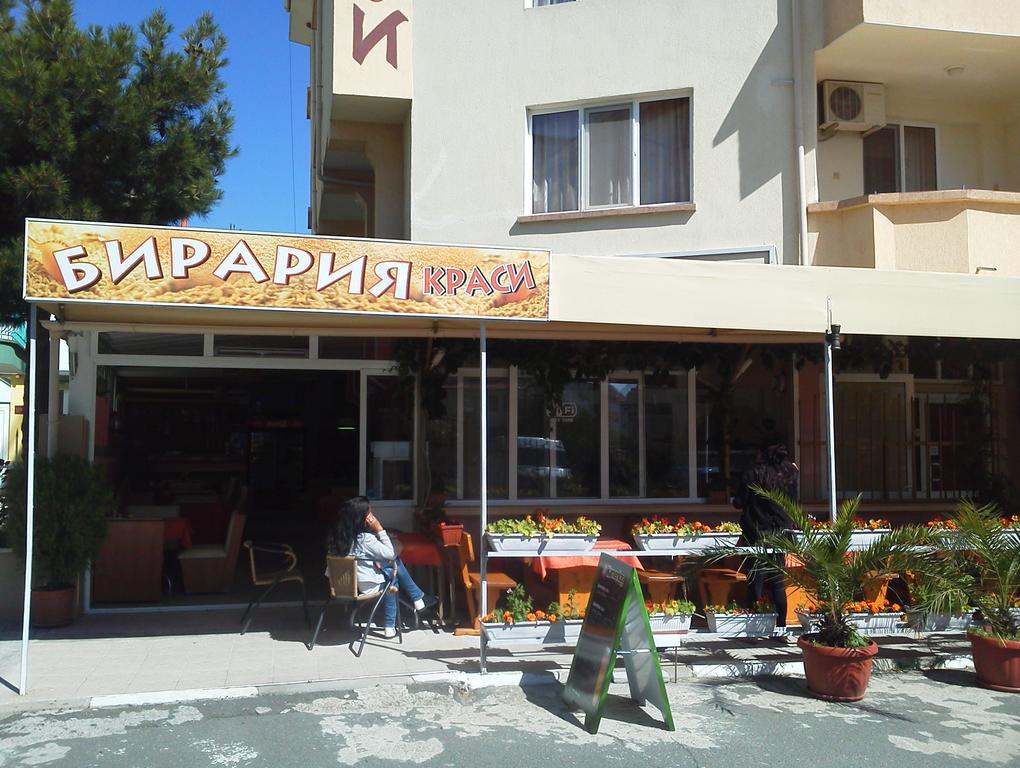 רבדה Krasi Hotel מראה חיצוני תמונה